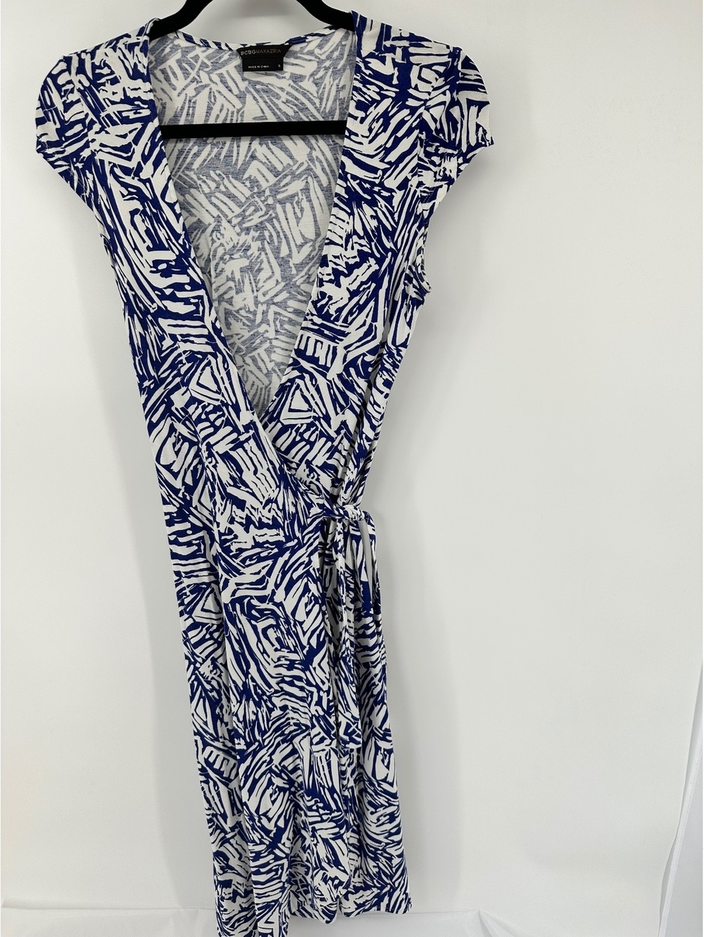 BCBGMAXAZRIA Women’s Wrap Dress – Size S